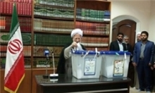 شرکت آیتالله جوادی آملی در انتخابات آیتالله جوادی آملی از اساتید برجسته حوزه علمیه در انتخابات شرکت کرد.