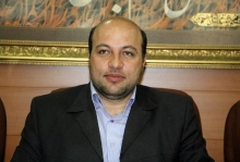 بررسی ابعاد مختلف نشاط دانش آموزان در «پرانتز باز» مدیرکل دفتر تربیت بدنی و فعالیت های ورزشی در برنامه این هفته «پرانتز باز» از ابعاد مختلف «نشاط دانش آموزان در مدرسه» سخن می گوید.