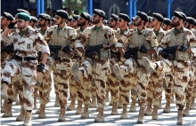 تجهیز یگانهای واکنش سریع نیروی زمینی سپاه
معاون هماهنگ کننده نیروی زمینی سپاه میگوید که تجهیز و ارتقا آموزشهای یگانهای واگنش سریع این نیرو، اولویت اول نزسا در سال ۹۷ است.