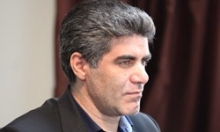 اصلاحطلبان از خود میپرسند تا کی باید به حمایت از روحانی ادامه دهند دبیرکل حزب همبستگی دانشآموختگان ایران (هدا) با بیان اینکه دولت روحانی آن عملکردی که مورد انتظار اصلاحطلبان بوده را نداشته است، گفت: اصلاحطلبان امروز از خود میپرسند که تا کی به حمایت از روحانی ادامه دهند.