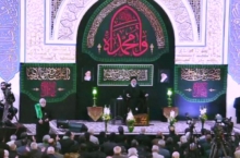 مراسم سالروز وفات پیامبر اسلام (ص) در حرم مطهررضوی برگزار شد مراسم عزاداری سالروز وفات پیامبر مکرم اسلام (ص) و شهادت حضرت امام حسن (ع) روز چهارشنبه در حرم مطهر رضوی برگزار شد.