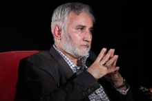 مناظره داغ موسوی، رهنورد، خاتمی، کرباسچی، محتشمی پور، آخوندی، ابطحی و عطریانفر با همدیگر!/ دروغهای متناقض اصلاحطلبان بازهم جنجالی شد + فیلم حالا بعد از نزدیک به ده سال از کودتای ناکام اصلاح طلبان علیه رای مردم دیدن این مناظره و اظهارات متناقض و معنادار و بدون سند اصلاح طلبان دور از لطف نیست.