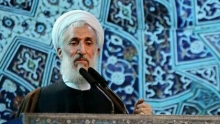چه تضمینی است که با امضای FATF چوبهای محکمتری نخورید؟/ گوشت صد هزار تومانی حاصل برجام است ما نباید از دشمنان رنگ بپذیریم، شما در برجام هم اینقدر اصرار داشتید مگر نتیجهاش این نشده که بعضی به ما میگویند بچههایمان مدتهاست گوشت نخوردهاند؛ الان گوشت کیلویی صدهزار تومان شده و این نتیجه برجام شما بود.
