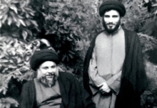 تعبیر آیتالله سید محمدباقر صدر درباره امام خمینی/ شهید صدر: آیتالله خمینی محبوبترین افراد عالم نزد ماست/ روایتی از ولایتمداری شهید صدر نسبت به امام آیتالله حسینی شاهرودی میگوید: شبی در منزل یکی از دوستانم که اکثراً از شاگردان شهید صدر از جمله شهید صدر (ثانی) بودند و در منزل آقای شیخ برهان جمع بودند، حضور داشتم. امام تازه مباحث ولایت فقیه را مطرح کرده بود. در آن جلسه شادی و احساس پیروزی فکری و اجتماعی بر شهید صدر و افراد جلسه حاکم بود، چون یک مرجع مسائل حکومت اسلامی را مطرح میکرد و این خود، مانند یک فکر غریبی در اذهان بود.