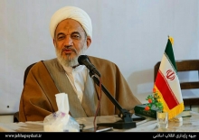 آقاتهرانی: باید برای مسيری كه ولیفقيه میخواهد خطشكنی كنيم/ محصولی: اصولگرايان نتوانستند در عمل نشان دهند كه دنبال خدمت به مردم هستند/ سليمانی: در تهران فعلا بنا داريم ليست مستقل بدهيم دکتر سلیمانی با تشریح برنامه جبهه پایداری برای انتخابات مجلس در سطح کشور تصریح کرد: در تهران فعلا بنای ما بر لیست مستقل است چون از سوی جریانهای دیگر شرایط نامشخص است وروند شفافی نمی بینیم.