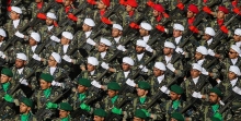 رجزخوانیهای آمریکا از واقعیت به دور است/ جنگ با ایران مادر تمام باتلاقها خواهد بود/ ایران قادر است شبکههای رایانهای آمریکا را با حملات سایبری فلج کند نویسنده این گزارش تأکید کرد که بررسی قابلیتهای ایران نشان میدهد که هیچ گزینه نظامی علیه ایران قاطعانه یا کمهزینه نخواهد بود بلکه جنگ با ایران، مادر تمام باتلاقها خواهد بود.