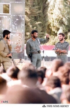 آخرین سخنرانی حاج احمد متوسلیان در جمع رزمندگان ایرانی قبل از عزیمت به سوریه/ چرا تیپ ۲۷ محمد رسولالله(ص) برای اعزام به سوریه انتخاب شد؟ این تعرض تروریستی و راهزنانه نسبت به اعضای یک گروه دیپلماتیک خارجی، طویلالمدتترین گروگانگیری سیاسی در تاریخ معاصر جهان به شمار میرود.هیچ کدام از مجامع جهانی و به اصطلاح مدافع حقوق بشر، واکنشی نسبت به این تعرض دیپلماتیک نکردند.