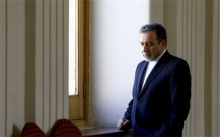 تکرار سخنان منتقدان پس از شش سال فرصت سوزی/ عراقچی: برجام در بخش مراقبتهای ویژه قرار دارد/ نتیجه پایبندی ما به توافق، تحریم بیشتر بود/ شرکتهای اروپایی از ایران خارج شدهاند/ از برجام یاد گرفتیم که مقاومت بیش از همکاری با غرب جواب میدهد عراقچی با بیان اینکه برجام هماکنون در شرایطی مانند «مراقبتهای ویژه» قرار دارد، توضیح داد: «میخواهم تأکید کنم که یکی از درسهایی که ما از مسئله برجام گرفتیم، این است که نتیجه این توافق و پایبندی به آن، ظاهرا اعمال تحریمهای جدید بود. دیگر درسی که گرفتیم این است که مقاومت، بیش از تمایل برای همکاری جواب میدهد».