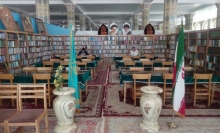 گردآوری ۸۰ هزار جلد کتاب در کتابخانه مسجد مقدس جمکران کتابخانۀ عمومی و تخصصی مسجد مقدس جمکران واقع در شبستان امام حسن عسکری(علیه السلام) آمادۀ میزبانی از دانش آموزان، دانشجویان، طلاب و اساتید حوزه و دانشگاه است.