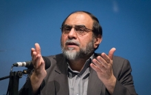 اگر به جوان انقلابی در مدیریت کشور بها ندهیم از عدالت دور میشویم عضو شورای عالی انقلاب فرهنگی گفت: اگر مدیریت کشور به همین سبک ادامه پیدا کند و به روح جوان انقلابی بها داده نشود، دهه به دهه از عدالت دور میشویم، هرچند پس از انقلاب گامهای بزرگی در عرصه عدالت برداشته شده است.