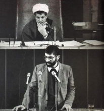 لایههای ناگفته از شخصیّت مستبد میرحسین/ فردی که التزامی به قانون اساسی نداشت/ هاشمی: نخستوزیری موسوی به آیتالله خامنهای تحمیل شد! او در تجربهی همکاری با حزبِ جمهوریِ اسلامی نشان داد که نهتنها از نظرِ فکری در چارچوبِ اندیشهی اسلامی - انقلابی قرار نمیگیرد، بلکه وی در عمل نیز بهدنبالِ حاکمکردنِ نوعِ نگاهِ خود بر حزب است.
