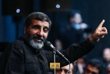خون حاج قاسم سلیمانی یک حول حالنا برای مردم منطقه ایجاد کرد حاج حسین یکتا در مراسم گرامیداشت سپهبد شهید سلیمانی: شهادت حاج قاسم سلیمانی نشان داد که مذاکره جواب نمی دهد زیرا کسانی که به عشق ما تیر زدند همانهایی بودند که دست به مذاکره دراز کرده بودند.