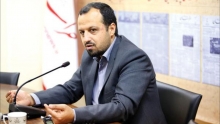 روایت خاندوزی از احتکار ۵۰۰ واحد مسکونی توسط هشت بانک نایب رئیس کمیسیون اقتصادی مجلس با بیان این که ۸ بانک بیش از ۵۰۰ واحد مسکونی در اختیار دارند گفت: اگر احتکار واحدهای مسکونی به وسیله بانکها یا دستگاههای دولتی و نهادها انجام شود دو برابر مالیات محتکران مسکن حقیقی از آنها مالیات گرفته میشود.