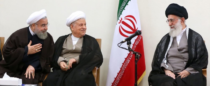 ماجرای بحث جدی رهبرانقلاب و هاشمی رفسنجانی در خصوص رابطه با آمریکا/ اعتراف مرحوم رفسنجانی: آیتالله خامنهای در رد مواضع ما استدلالهایی دارد که ما جواب آن را نداریم! آقا گفتند حتی صدای آقای هاشمی هم همانطور که خودش میداند ضبط است که در شورای عالی امنیت ملی گفتهاند آیتالله خامنهای در رد مواضع ما در زمینه نحوه عمل در برابر آمریکا استدلالهایی دارد که ما جواب آن استدلالها را نداریم.