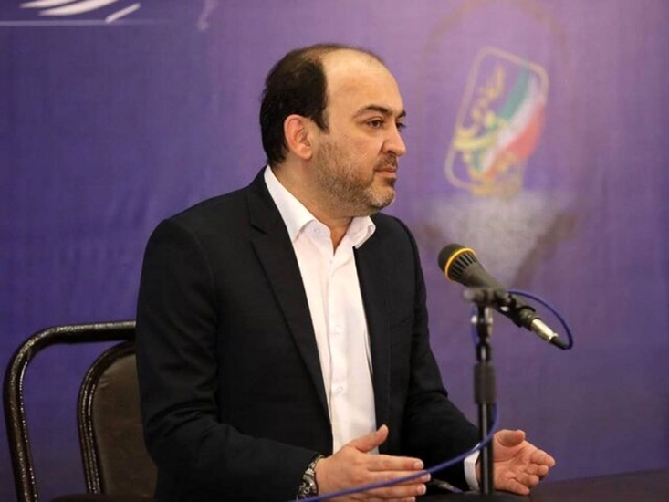 تشریح برنامههای اقتصادی سیدابراهیم رئیسی/ دوستی: برنامه داریم صادرات غیرنفتی را به ۷۰ میلیارد دلار برسانیم/ بهبود تراز ارزی باعث بهبود رونق تولید خواهد شد/ اصلاح سیستم بانکی کشور از اولویتهای دولت آقای رئیسی خواهد بود روز گذشته مهدی دوستی مشاور اقتصادی سیدابراهیم رئیسی در برنامه با نخبگان شبکه چهار سیما به تشریح برنامههای اقتصادی آقای رئیسی پرداخت.