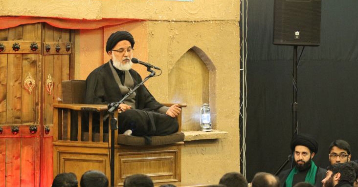 حجت الاسلام میرباقری: اگر کسی در مقابل خداوند احساس ذلت نکرد باید در مقابل همهی مخلوقات احساس ذلت کند + صوت مداحی مطیعی شیطان بزرگترین گناه را که استکبار است مرتکب شد. به او 75 لشکر هم داد تا به سر حد استکبار برسد. کسی که مستکبر علی الله است میخواهد همه را نردبان خود قرار دهد و زیر پای خود له کند. اما ولی الهی در قیامت تا ما را به بهشت نفرستد خودش به بهشت نمیرود و در این دنیا هم جان خودش را میدهد تا ما به امنیت برسیم و به وادی ایمن الهی برسیم.