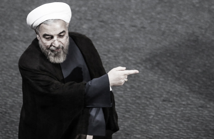 آقای روحانی! شما مسئول اجرای سیاست های نظام هستید نه تعیین کننده اصول و مبانی آن! / مگر بر سر چه چیزی معامله شده که نمی توانیم هر طوری که خواستیم حرف بزنیم/ موضوع برجام فقط هسته ای است؛ آنرا اشتباه معنا نکنید بر این اساس حد و وزن و جایگاه توافق هسته ای در سیاست خارجی جمهوری اسلامی مشخص است و به نظر می رسد که بهتر آن باشد تا تفسیر و تعبیری فراتر از آن از سوی دولت ارائه نشده و از آن به عنوان نشانه و آغازی برای تغییر در سیاست های کلان نظام تعبیر و تفسیر نشود.