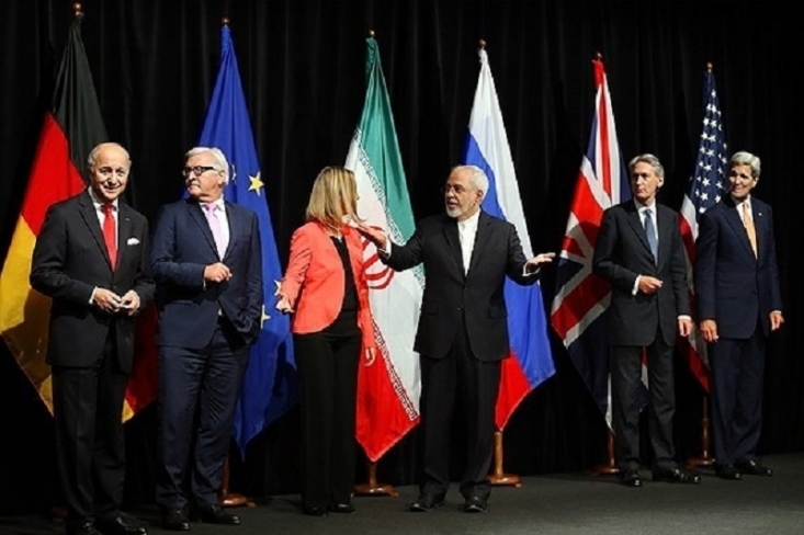 بر اساس برجام تنها یک زیر بخش از بخشهای متعدد تحریمی در قانون جامع تحریم ایران موقتا متوقف میشود! تنها یک زیر بخش از بندهای تحریمی قانون سیسادا در توافق جامع برداشته میشود. آنهم بندی که مربوط به تحریم موسسه مالی است که به دلیل ارایه خدمات به موسسه مالی دیگری که قبلا در این تحریم قرار گرفته است، تحریم شده است. در نتیجه ساختار اصلی تحریمهای شکل گرفته در قانون سیسادا که مستقل از قانون ایسا بوده باقی میماند.