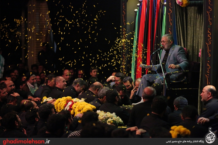 مراسم عزاداری و سوگواری سرور و سالار شهیدان حضرت اباعبدالله الحسین(ع) در محرم ۱۴۳۷ هـ.ق با سخنرانی حجت الاسلام والمسلمین میلانی نژاد و مداحی حاج منصور ارضی به مدت ۱۱ شب از ۲۲ مهر بعد از نماز مغرب و عشاء در مسجد ارگ برگزار می شود.