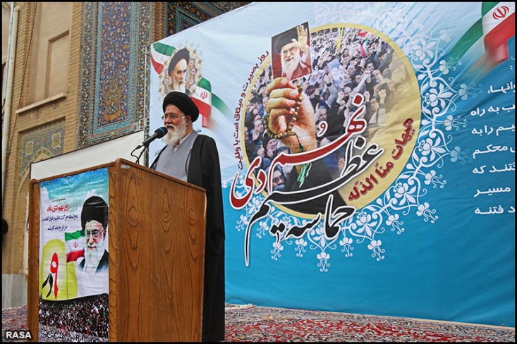 همان اندازه که فتنه 88 مانور ریزش ها بود، حماسه 9 دی مانور رویش ها بود و خداوند در برابر فتنه شیطانی دشمنان اسلام در فروریختن عناصر انقلاب، قدرت خودش را با تجلی اقتدار مقام ولایت و رهبری در حماسه عظیم 9 دی در برابر دید جهانیان نشان داد.