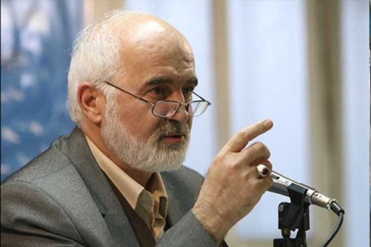 آقای توکلی! پاشنه آشیل اصولگرایی، سالخوردگانی هستند که صندلی مجلس را رها نمی کنند/ کاش مثل باهنر، فدایی و حسینیان فضا را برای جوانترها باز می کردید/ انقلابی ها برای ایجاد انسجام جدی هستند در حالی که به دلیل جدیت جریانات انقلابی برای ایجاد انسجام در بدنه اصولگرایی و همچنین انتشار اخباری همچون پیوستن سعید جلیلی به این ائتلاف، اخبار از نزدیک شدن این ائتلاف به یک انسجام حداکثری و مبتنی بر اصول گفتمانی حکایت دارد، برخی اظهارنظرهای ناپخته حاشیهساز شده و با استقبال رسانههای تفرقهافکن روبرو شده است.