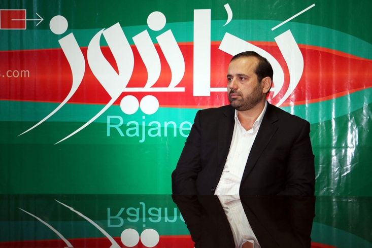 دکتر طلا: مجلس در رایاعتماد به زنگنه ونعمتزاده اشتباه کرد چرا بانکها نمیتوانند سود 20 درصدی را پایین بیاورند؟ چون مردم پولهایشان را بیرون میکشند و 20 تا از بانکها اعلام ورشکستگی میکنند. سود از سرمایه داده شده و این اعلام خطر برای سیستم بانکی است. چرا ثامنالحجج دچار مشکل شد؟ چرا بعضی از مؤسسات مالی دچار مشکل شدند؟