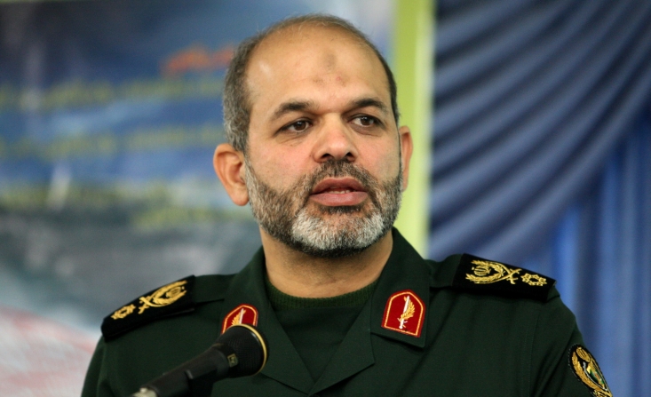 رئیس مرکز تحقیقات راهبردی دفاعی گفت: یک عده با رخوت و سازش می‌خواهند با دشمن ارتباط برقرار کنند اما مسیر انقلاب و مسیر اصلی آن مسیری بود که امام(ره) به ما نشان دادند و امروز هم رهبر عزیزمان آن را دنبال می کنند.