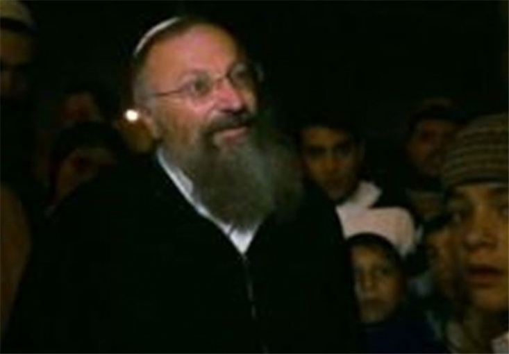خاخام اعظم شهر صفد در اراضی اشغالی سال ۱۹۴۸ در ادامه صدور فتوا علیه ملت فلسطین، خواستار قتل عام و کشتار فلسطینیان شد.