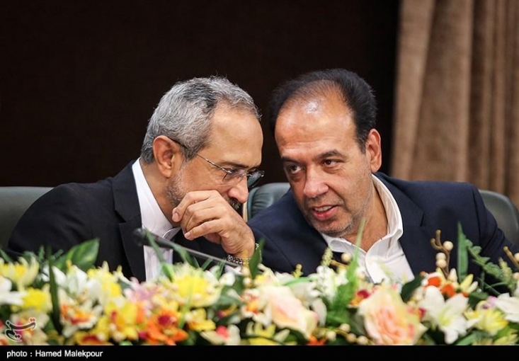 استعفای رئیس اتاق بازرگانی ایران به دلیل نهی پزشکان یا فشار وابستگان اقتصادی دولت؟!/ تقریباً هیچ خواندن نتایج اقتصادی برجام ، گریبان جلالپور را هم گرفت امروز اما وقتی به یکسال گذشته نگاه می کنم می بینم جدا از امتیاز برجام، در بخش اقتصاد حتی از 5 امتیاز فضای پسابرجام نیز بهره برداری نکرده ایم.