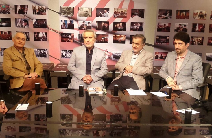 كدام منطق بر رفتار «سيما» حاكم است؟/ نابودی يك برنامه «روشنگر» آسانتر از این نمیشود! بايد گفت كه اين برنامه پژوهشي چندي است كه با بيمهري متوليان پخش شبكه يك سيما مواجه شده است، چه اينكه اولاً: پخش آن به يك بار در ماه تقليل يافته وثانياً: تاريخ آن نيز اعلام نميشود! شايد بتوان گفت كه نابود كردن يك برنامه روشنگر وآگاهي بخش، به شيوهاي بهتر از اين براي مسئولان مربوطه، ميسور نبوده است!