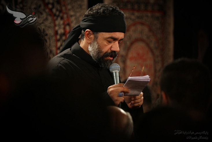 مداحی دهه اول محرم با نوای حاج محمود کریمی + دانلود مراسم عزاداری و سوگواری سرور و سالار شهیدان حضرت اباعبدالله الحسین(ع) در دهه اول محرم 1438هـ.ق با مداحی حاج محمود کریمی در هیئت رایه العباس(ع) برگزار شد.