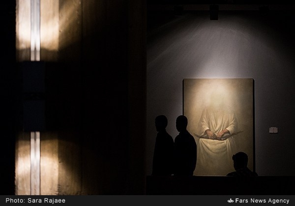 رونمایی از اثر عرش بر زمین افتاد