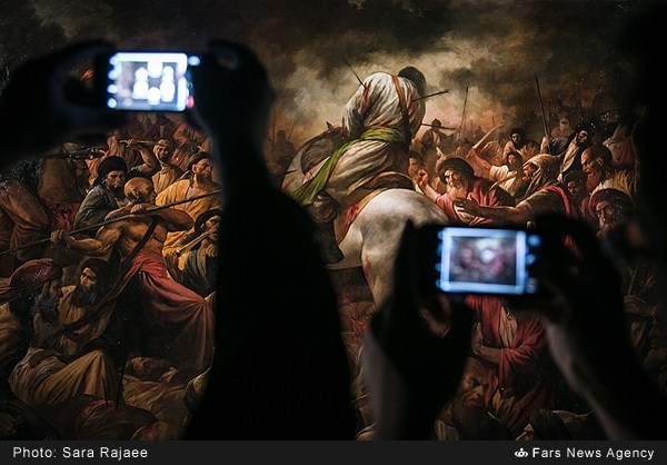 رونمایی از اثر عرش بر زمین افتاد