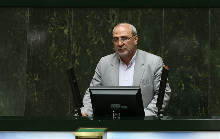 حاجی‌دلیگانی با ذکر این نکته که مشکلات فراوانی در کشور داریم، گفت:‌ اخباری که به دست ما می‌رسد حاکی از این است که جریان خاصی پشت موضوع سخنرانی علی مطهری در روز اربعین در مشهد قرار داشته است که مربوط به جریانات سیاسی هم نیست. وی ادامه داد:‌ باید بررسی شود که آیا عناصر نفاق پشت این موضوع بوده‌اند که این میتینگ را به این صورت برگزار کنند؟