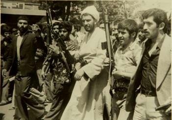 شاید کمتر کسی از حماسه دوم بهمن مردم انقلابی آذربایجان گفته و شنیده باشد. قیام مردمی انقلابی که تمام هستی خود را برای مبارزه با 2500 سال رژیم طاغوتی به میدان آوردند و تحت رهبری روحانیت متعهد و انقلابی به سمت ایجاد حاکمیت اسلامی گام برداشتند.