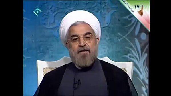 جدول تکرار 6 باره وعده رفع مشکلات اقتصادی در 100 روز توسط روحانی در انتخابات 92/ چرا روحانی به دروغ وعده قبلی خود به مردم را کتمان کرد؟! روحانی با وجودیکه در وعده های انتخاباتی خود، وعده حل کوتاه مدت یک ماهه و صد روزه یکسری از مشکلات کشور را داده و حتی نمایندگان ایشان نیز در برنامه های تلویزیونی بر وجود برنامه مدون کارشناسی برای حل مشکلات اقتصادی در کوتاه مدت تأکید می کردند، اما در سخنان ده روز اخیر خود با تلاش برای بزرگنمایی مشکلات کشور، حل کوتاه مدت مشکلات را غیرممکن دانسته اند.