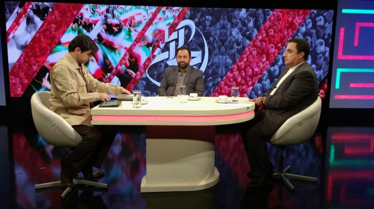 حسین اکبری سفیر سابق ایران در لیبی: رهبر معظم انقلاب زمان جنگ بوسنی فرمودند به خاطر نگرانی برای مردم این کشور خوابم نمی برد/ محمدرضا عباسیان: مستند خنجر و شقایق عامل محرکی برای ورود به حوزه مستندسازی جنگ بود برنامه تلویزیونی «جهان آرا» با موضوع سالروز کشتار سربرنیتسا و کمک ایرانیان به مردم مظلوم بوسنی، یکشنبه شب 25 تیرماه به صورت زنده روی آنتن شبکه افق رفت.