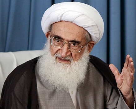 آیت الله نوری همدانی: در انتخابات با رقیب هراسی وعدههایی به مردم داده شد که باید به آنها عمل شود/ مسئولین دولتی همین که پای خود را از دفتر بیرون می گذارند نصایح و نظرات مراجع را فراموش می کنند در حالی معاون وزیر خارجه مدعی شد دولت حسن روحانی نزدیک ترین دولت به مراجع است که آیت الله نوری همدانی از بی توجهی مسئولین به نصایح مراجع تقلید گلایه کردند.