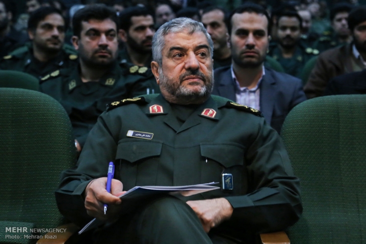 «حکومت» داعش نابود شده است نه تفکر آن/ در برابر عربستان خویشتنداری میکنیم/ درخواست مذاکره موشکی را به پای جوانی و ناپختگی رئیس جمهور فرانسه می گذاریم/ حزب الله باید مسلح و مجهز باشد سرلشکر عزیز جعفری در نشست خبری افزود: نابودی داعش و نابودی حاکمیت داعش دو مقوله متفاوت است، چون داعش اعلام حکومت کرده بود سرزمین هایی را به اشغال درآورده و دولت اسلامی عراق و شام را برای خود نام گذاری کرده بود که این دولت هم اکنون از بین رفته است.