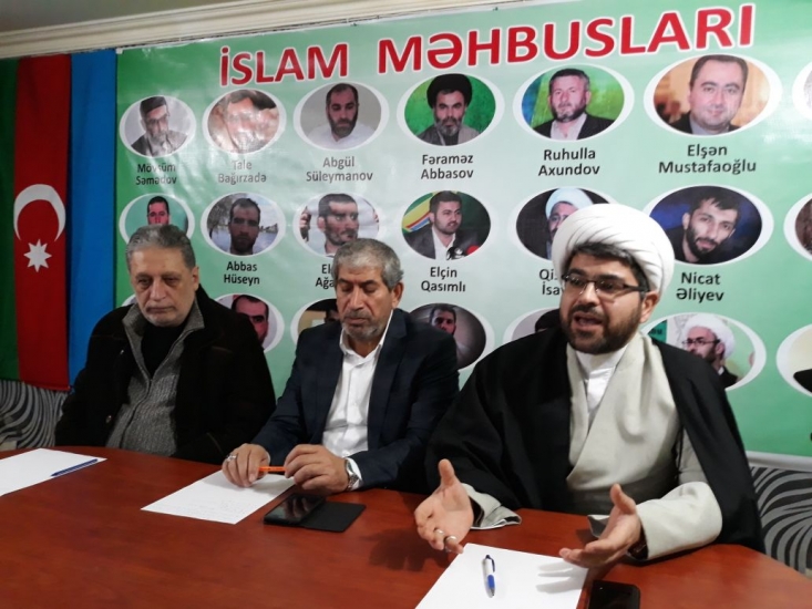 رئیس جنبش مقاومت اسلامی قره باغ: مومنان بیگناه توسط حاکمیت به حبسهای طولانی مدت محکوم شدهاند احمدلی گفت: متاسفانه حاکمیت فعلی جمهوری آذربایجان برای مومنان و روحانیونی که در راه حفظ ارزشهای ملی و معنوی خدمت می کنند موضع ناخوشایندی میگیرد.