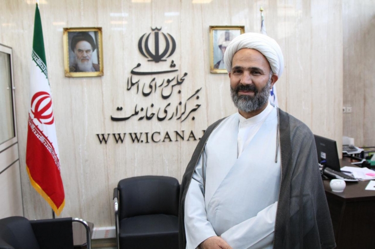پژمانفر: نباید فریاد حق خواهانه حاتمی کیا را به صرف یک اختلاف سلیقه در حوزه سینما تقلیل داد / رئیس صداوسیما مرزبندی جدی نسبت به جریان واداده روشنفکری غربی اعلام کند این جانب به عنوان نماینده ملت شریف ایران و نائب رئیس کمیسیون فرهنگی مجلس ضروری دانستم تا به حضرتعالی و تیم رسانه ی ملی تذکر دهم مرز بندی جدی و اعلام موضع نسبت به جریان واداده روشنفکری غربی حداقل انتظار ما از رسانه ملی است