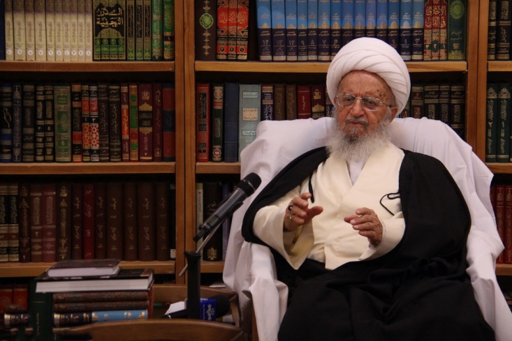 آیتالله مکارم شیرازی: پذیرش FATF سیاهی مطلق است/پذیرش شرایط غرب عقلا، شرعاً و منطقاً حرام است مرجع تقلید شیعیان گفت: قبول FATF سیاهی مطلق است و اگر قبول نکنیم، اتفاقی ایجاد نخواهد شد و تحریمها به روال قبل ادامه خواهد یافت، درحالیکه پذیرش این سند خودباختگی، بردگی و تسلیم مطلق است.