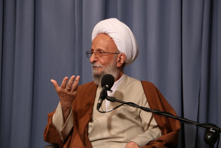 نگاهی بر مفهوم «کارآمدی دین» در نظام جمهوری اسلامی/ راهکارهای تقويت كارآمدی دين در نظام اسلامی/ «معیار کارآمدی دین» چیست؟ مراد از اينكه گفته ميشود دين كارايي دارد اين است كه دين در زندگي كسي كه محتواي آن را در زندگياش پياده كرده و عقايدش، اخلاقش و رفتارش ديني باشد، تحوّلي مطلوب پديد ميآورد، چه در بُعد فردي و چه در بُعد اجتماعي.