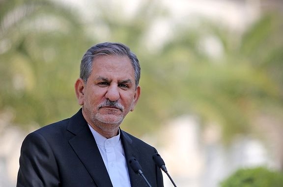 پس از ظریف، آقای معاون اول هم به مضر بودن لوایح استعماری اعتراف کرد/ جهانگیری: تصویب لوایح FATF برای کشور عوارض دارد! جهانگیری با اعتراف به اینکه تصویب لوایح FATF عوارضی را با خود به همراه دارد، حل مشکلات اقتصاد کشور و مردم را منوط به تصویب این لوایح میداند و به عبارتی، بر خلاف برجام، این بار دولتی ها با علم و اعتراف مستقیم به این که FATF به ضرر کشور است، اصرار به تصویب آن دارند!