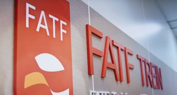 وقاحت آمریکا کار FATF را تمام کرد؛ رد لوایح مدعی مبارزه با تروریسم در مجمع تشخیص قطعی شد/ اعتراف اصلاحطلبان به اشتباه خود در اعتماد به FATF جدال و بحث بین غرب گرایان حامی لوایح استعماری و منتقدان ماه ها به طول انجامیده اما کاخ سفید اینبار آب پاکی را روی دست غرب گرایان ریخت تا جایی که بیشتر آنها در خصوص FATF سکوت کرده اند و برخی نیز به اشتباه مجدد خود به دشمن اعتراف کردند.