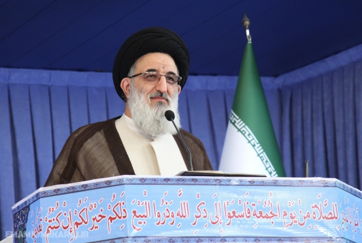 نماینده ولی فقیه در استان البرز با بیان اینکه کشورهای اروپایی حامی منافع آمریکا هستند، گفت: امیدواریم آن‌هایی که پیش از برجام به آمریکا دل‌خوش بودند چشمشان را باز کنند؛ زیرا شیطان بزرگ زیاده‌خواه است.