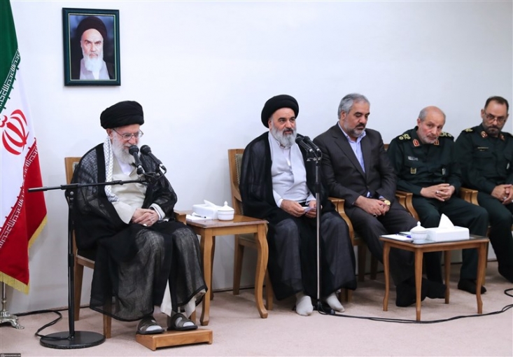 عناصر مؤمن و هوشمند کردستان توطئه دشمن را خنثی کردند بیانات رهبر معظم انقلاب اسلامی در دیدار دستاندرکاران کنگره بزرگداشت ۵۴۰۰ شهید استان کردستان منتشر شد.