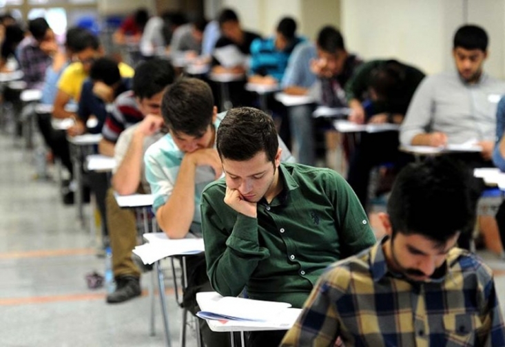 امتیاز فرزندان هیأتعلمی؛ سهمیهای دور مانده از چشم جامعه/ در چهار سال گذشته، بیش از هفت هزار نفر به دلیل عضویت والدین در هیئت علمیها، رشته و دانشگاه خود را تغییر داده اند داوطلبان دارای سهمیه هیئتعلمی، پس از قبولی در هر رشته و دانشگاهی میتوانند شهر خود را به شهر دلخواه تغییر داده و در بهترین دانشگاه های کشور ادامه تحصیل دهند.