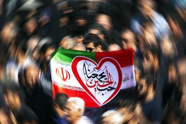 «حب الحسین یجمعنا» اولین کلیدواژه پرتکرار «جهان» شد بر اساس گزارش شرکت معتبر داده کاوی «تالک واکر»، کاربران شبکه اجتماعی توئیتر از سراسر جهان با شرکت در پویش بزرگ «حب الحسین یجمعنا» به ترند اول جهانی توئیتر دست یافتند.