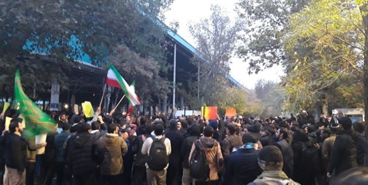 برگزاری « اجتماع فریاد مستضعفین» دبیر شورای تبیین مواضع بسیج دانشجویی با بیان اینکه دانشجویان فردا در راهپیمایی محکومیت اغتشاشات حضور گسترده خواهند داشت، گفت: مردم فردا نشان خواهند داد خط آنها از عناصر فتنه گر جداست.